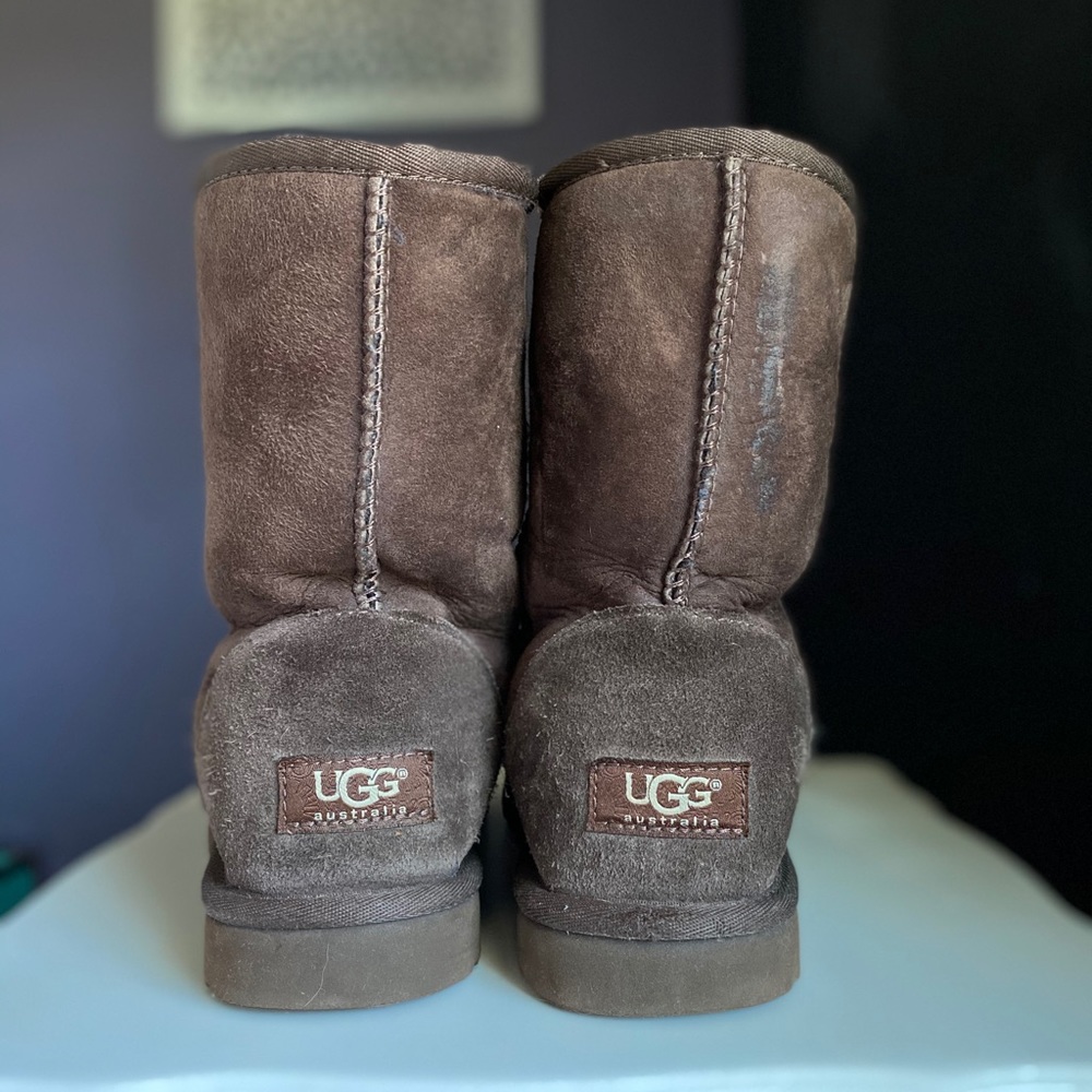Brown Classic Ugg Boots Size 8